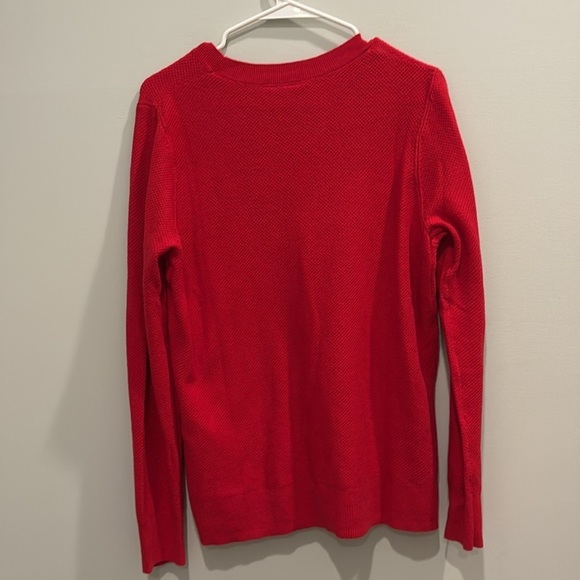 NEW! GAP - women’s Red Knit Sweater.  Size medium.  Red. - Picture 9 of 13